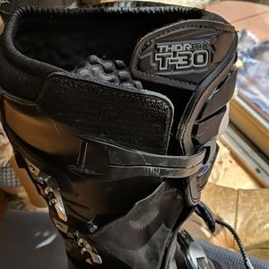 Women's size 7 Thor mx T-30 motor boot